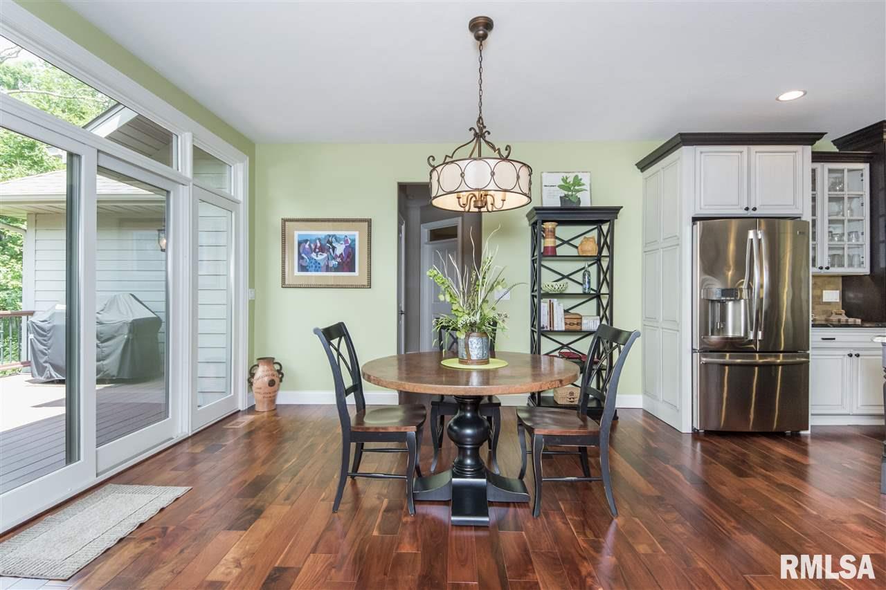 1818 Rustic Oak Drive Washington, IL 61571 - Photo 15 of 36 Gallery Image 15