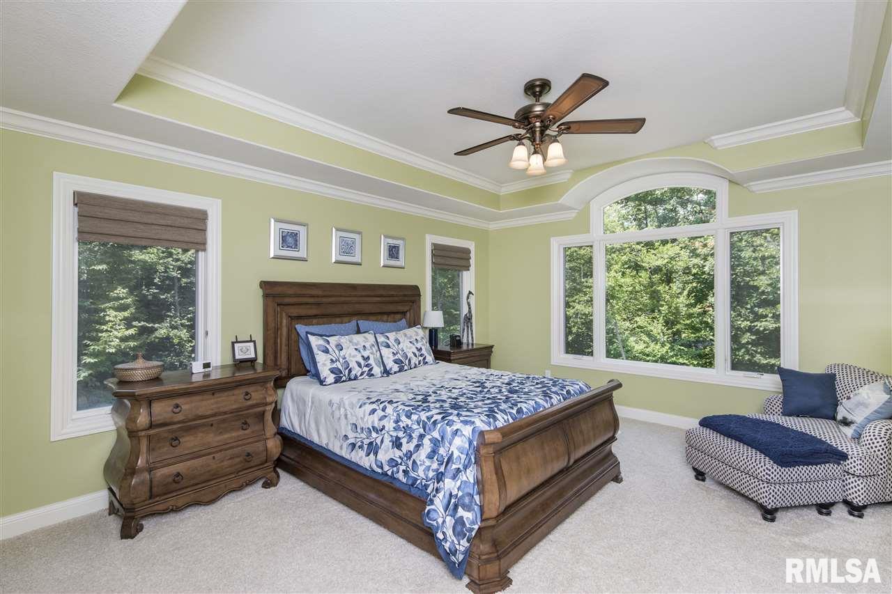 1818 Rustic Oak Drive Washington, IL 61571 - Photo 18 of 36 Gallery Image 18