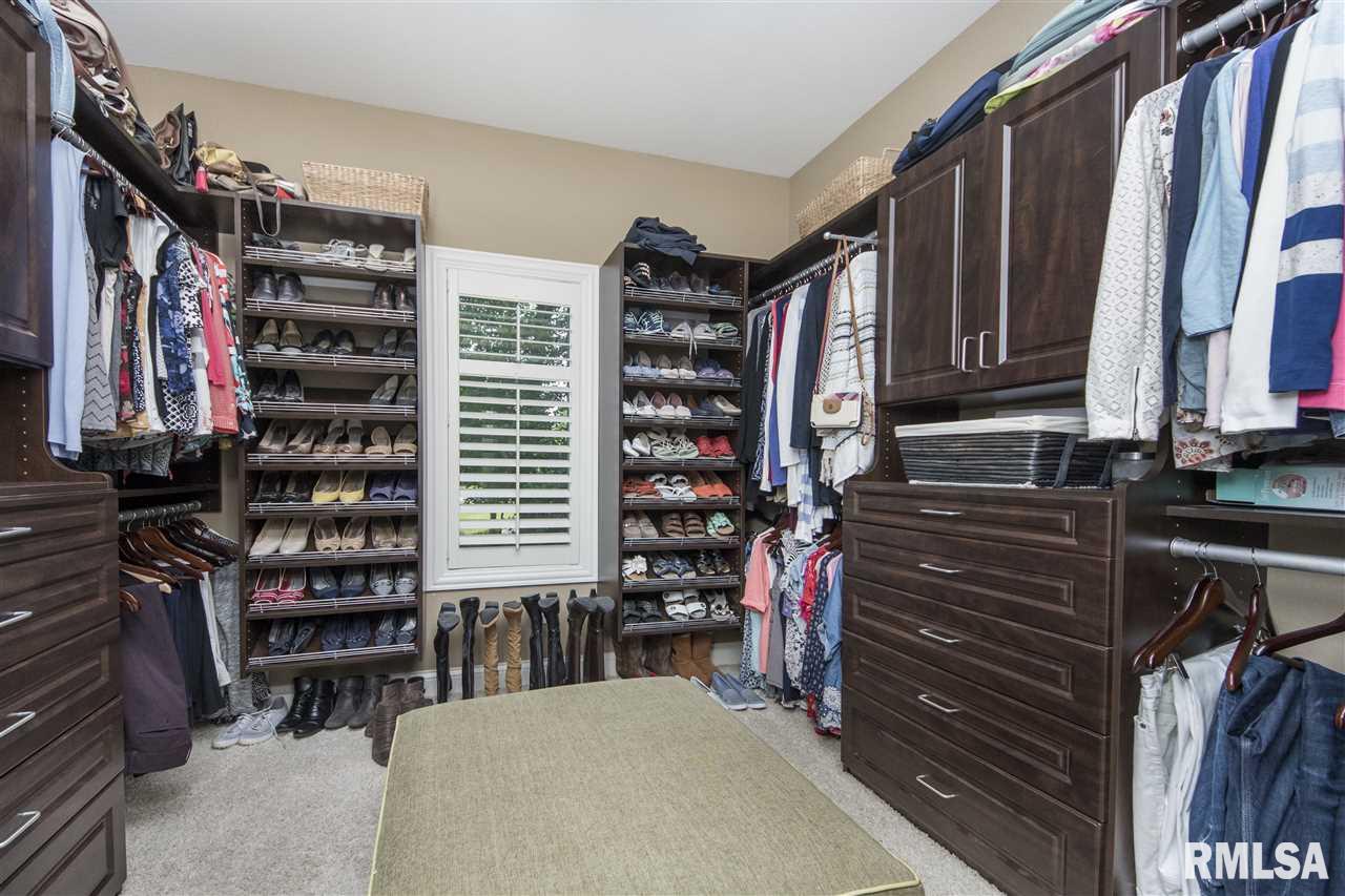 1818 Rustic Oak Drive Washington, IL 61571 - Photo 23 of 36 Gallery Image 23