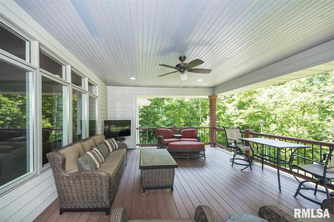1818 Rustic Oak Drive Washington, IL 61571 - Photo 35 of 36 Gallery Image 35