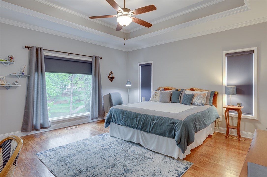 616 Crooked Trace Lane Seneca, SC 29672 - Photo 16 of 39 Primary Bedroom