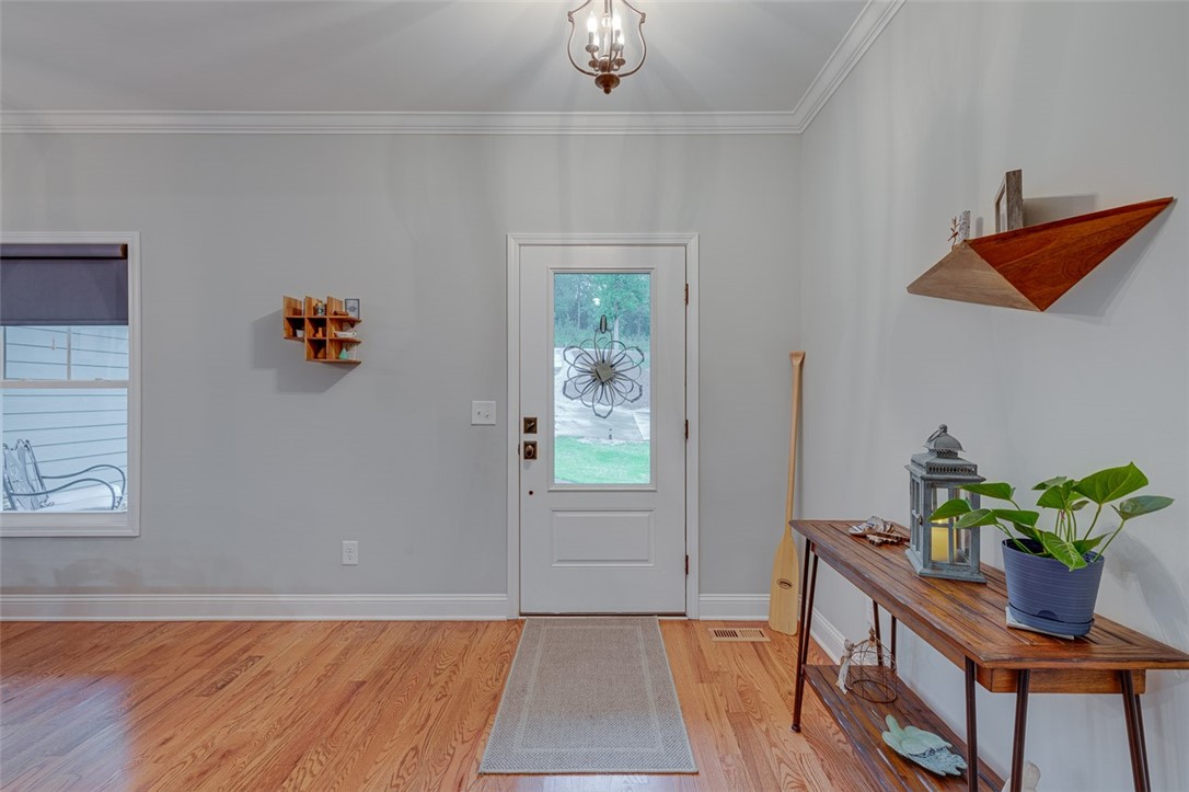 616 Crooked Trace Lane Seneca, SC 29672 - Photo 4 of 39