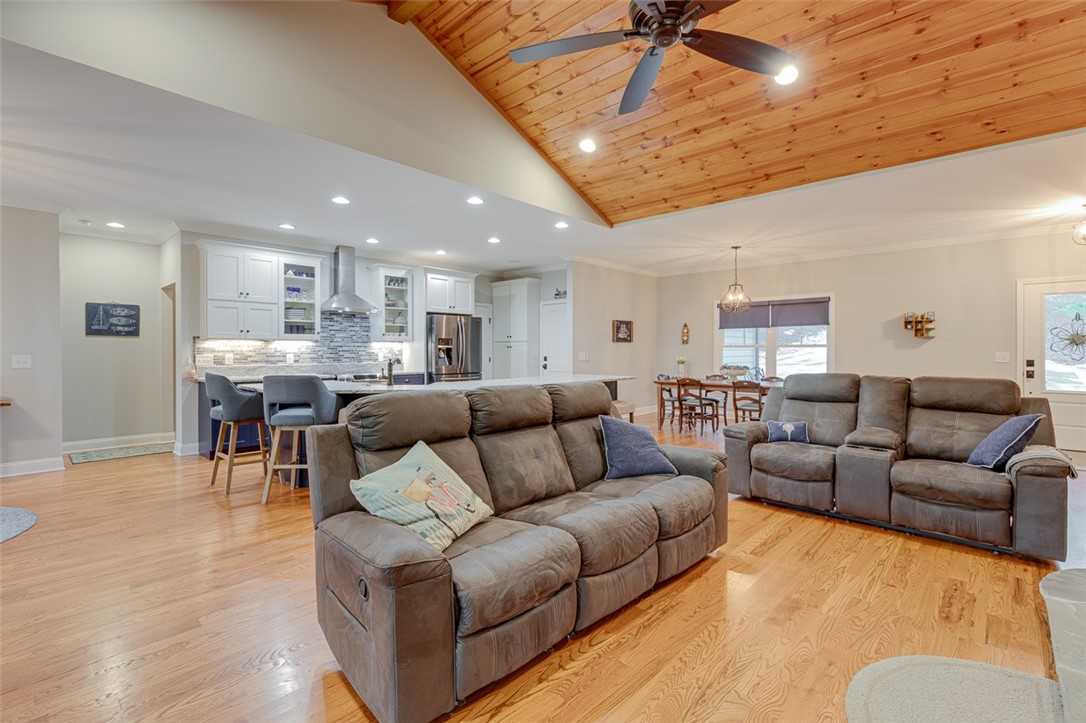 616 Crooked Trace Lane Seneca, SC 29672 - Photo 10 of 39