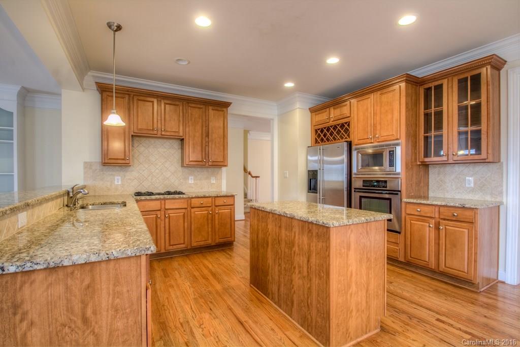 425 Bull Finch Bend Fort Mill, SC 29708 - Photo 4 of 24
