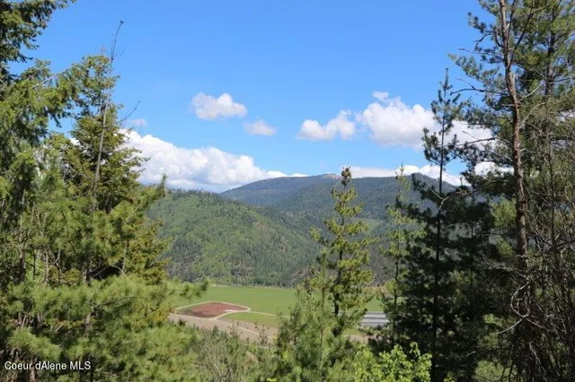 $2,367,000 | 2 St Kellogg Id 83837, Smelterville, ID 83868