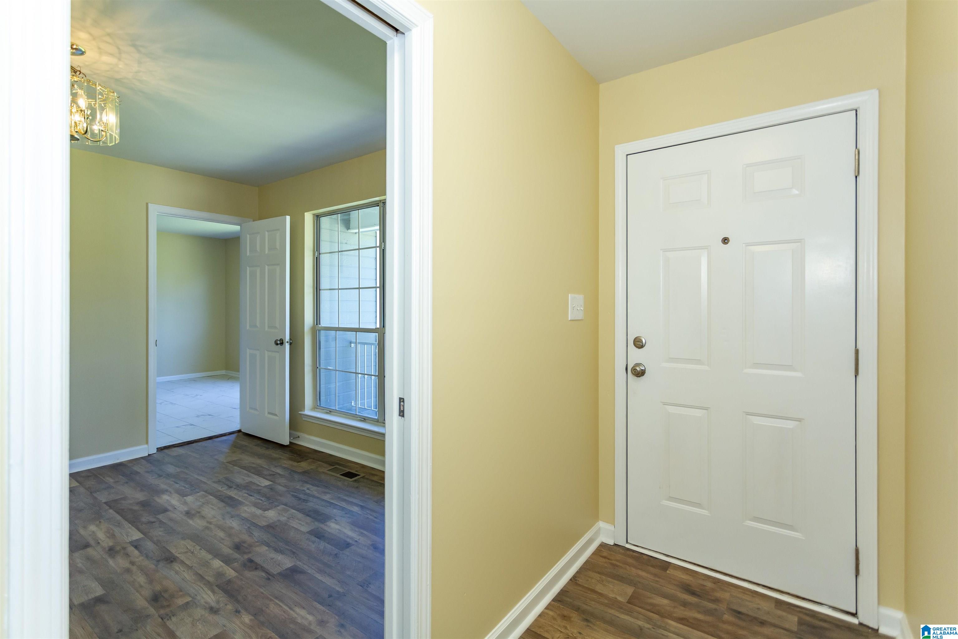 713 Jason Circle Center Point, AL 35215 - Photo 7 of 41