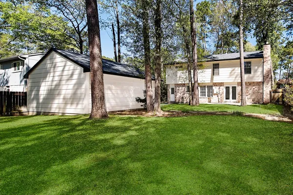 $2,950 | 35 Berryfrost Lane, The Woodlands, TX 77380