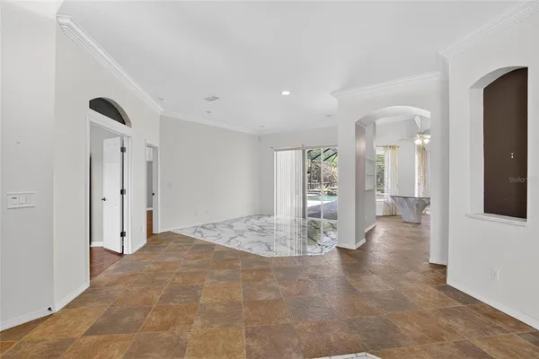 $875,000 | 9454 Swift Creek Circle, Dover, FL 33527