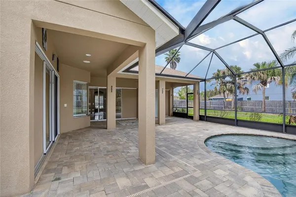 $875,000 | 9454 Swift Creek Circle, Dover, FL 33527