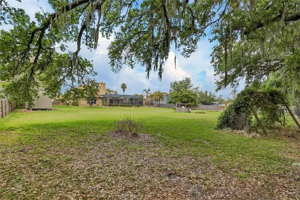 $875,000 | 9454 Swift Creek Circle, Dover, FL 33527