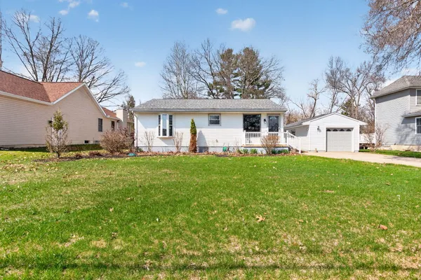 $244,900 | 154 Golfview Drive, Brooklyn, MI 49230