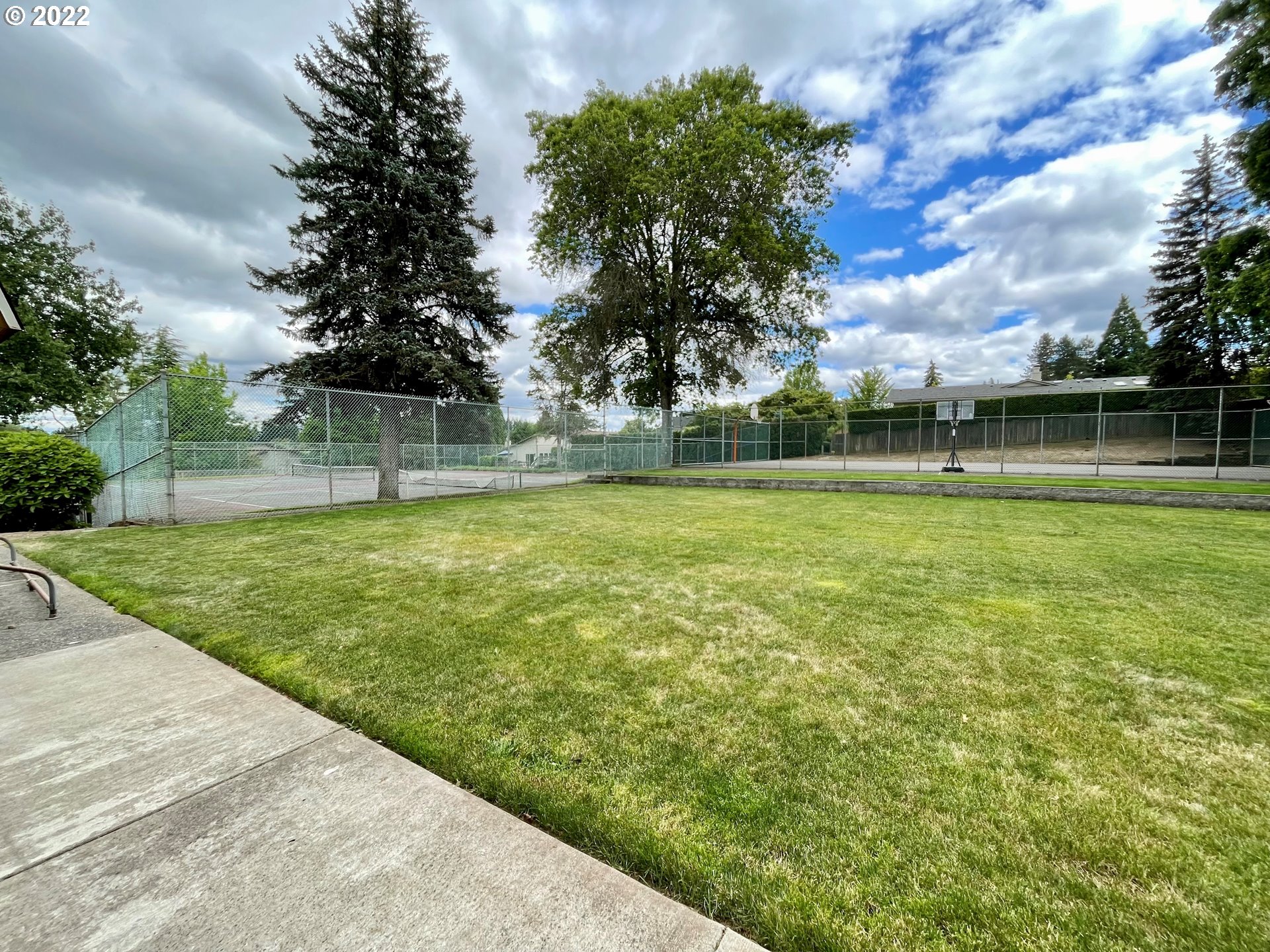 3308 Northeast 163rd Street Ridgefield, WA 98642 - Photo 9 of 32