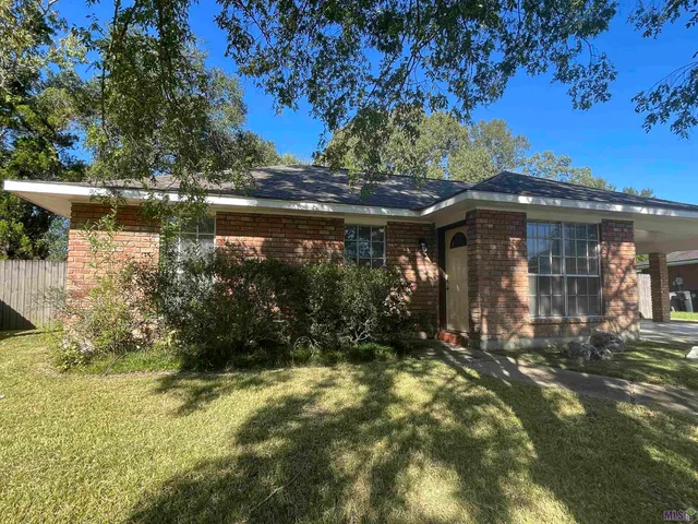 $1,600 | 7612 Bassett Drive, Baton Rouge, LA 70817