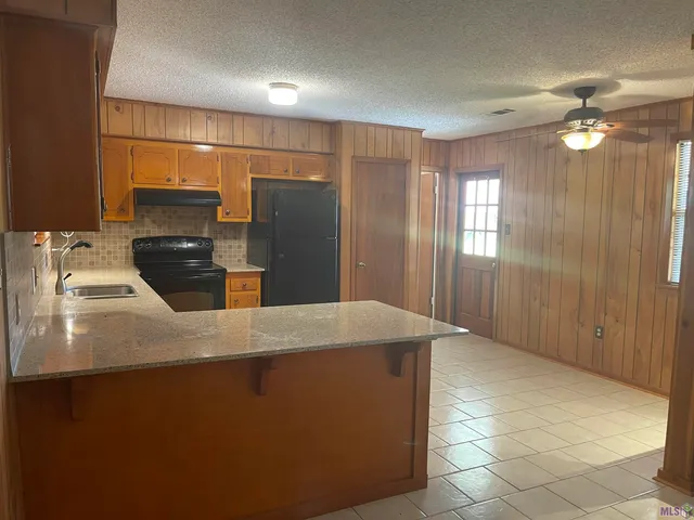 $1,600 | 7612 Bassett Drive, Baton Rouge, LA 70817