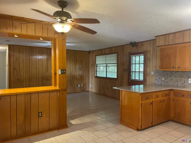 $1,600 | 7612 Bassett Drive, Baton Rouge, LA 70817