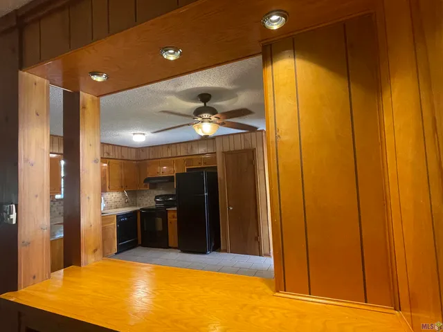 $1,600 | 7612 Bassett Drive, Baton Rouge, LA 70817