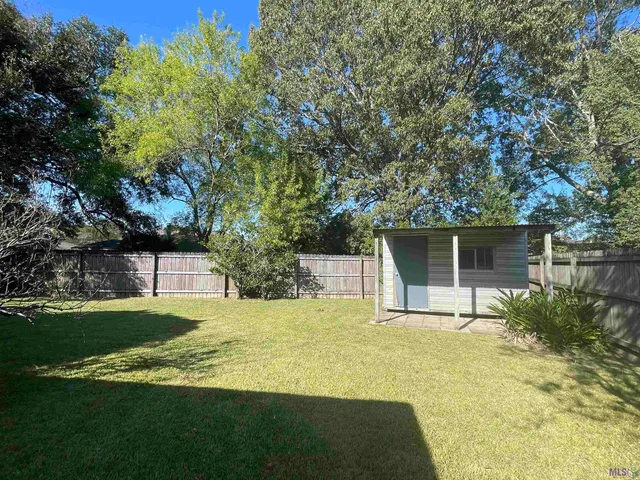 $1,600 | 7612 Bassett Drive, Baton Rouge, LA 70817