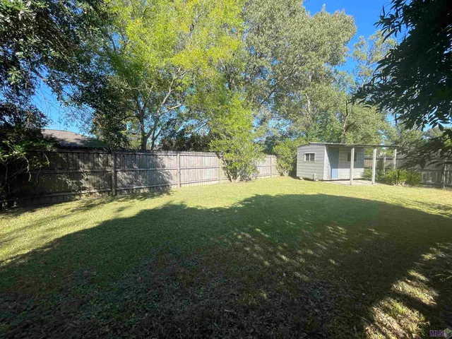 $1,600 | 7612 Bassett Drive, Baton Rouge, LA 70817
