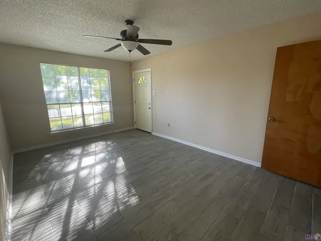 $1,600 | 7612 Bassett Drive, Baton Rouge, LA 70817