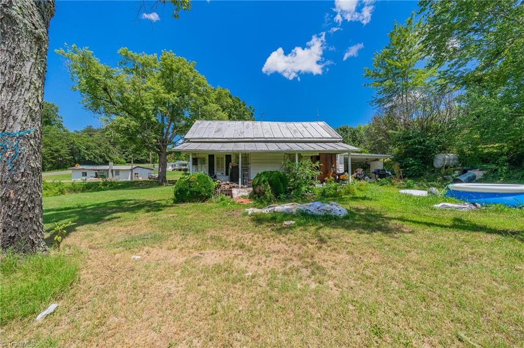 5140 Vogler Road Pfafftown, NC 27040 - Photo 9 of 10 Gallery Image 9
