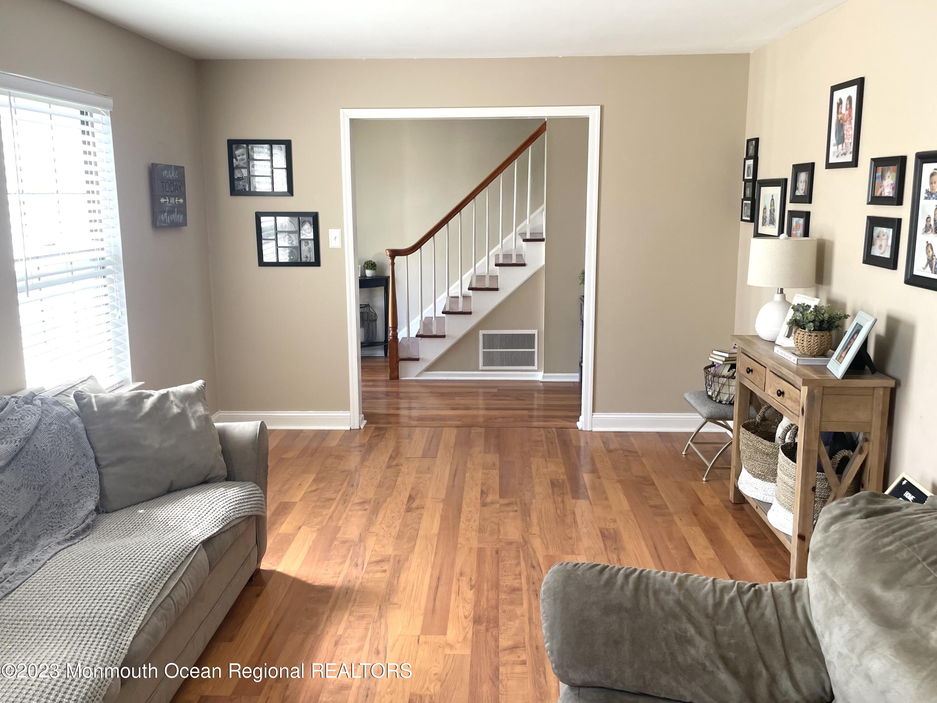 16 Fern Hollow Road Howell, NJ 07731 - Photo 2 of 12 IMG-9327