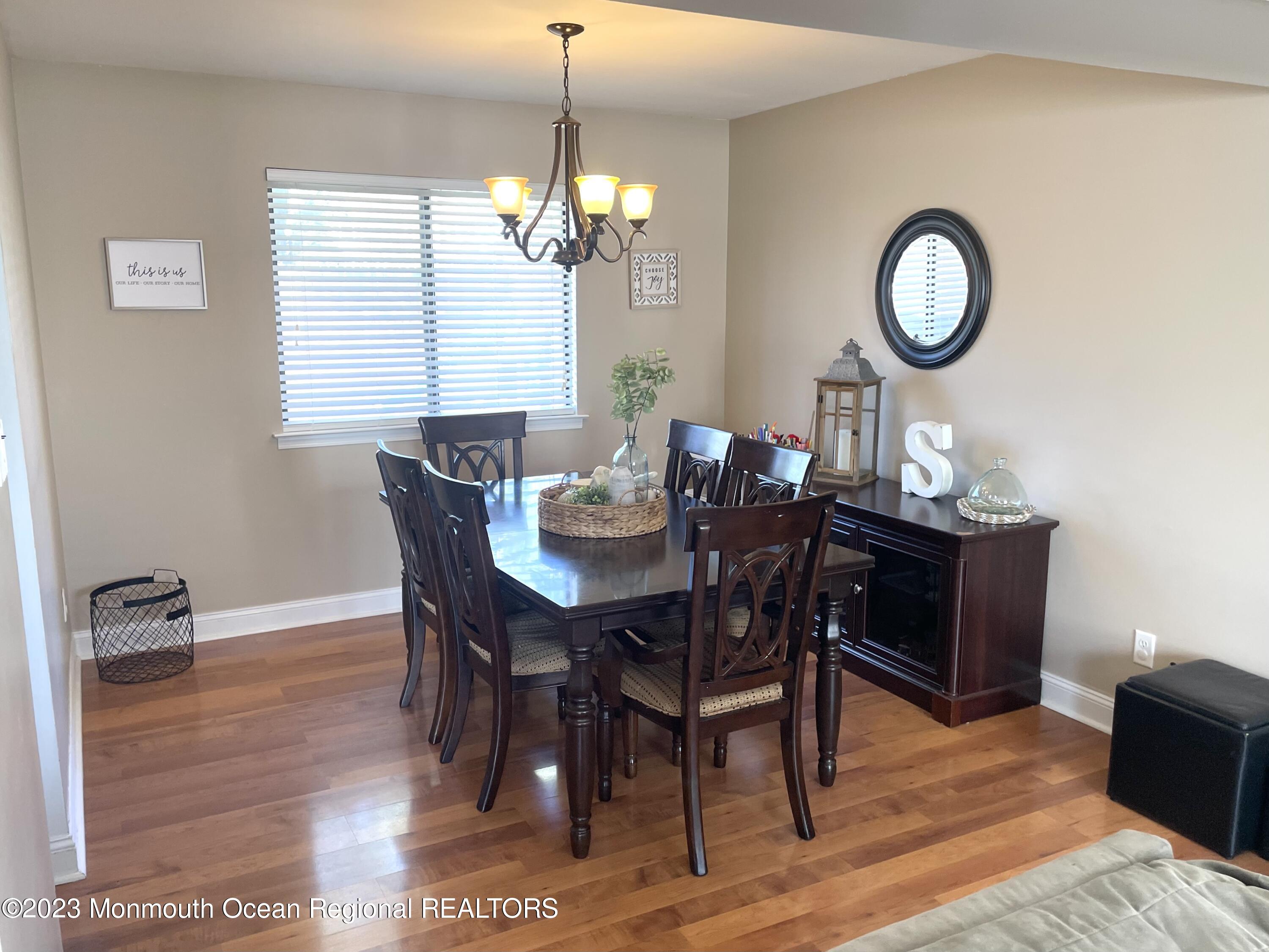 16 Fern Hollow Road Howell, NJ 07731 - Photo 4 of 12 IMG-9330
