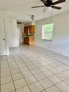 $1,400 | 221 North Adelle Avenue, Deland, FL 32720