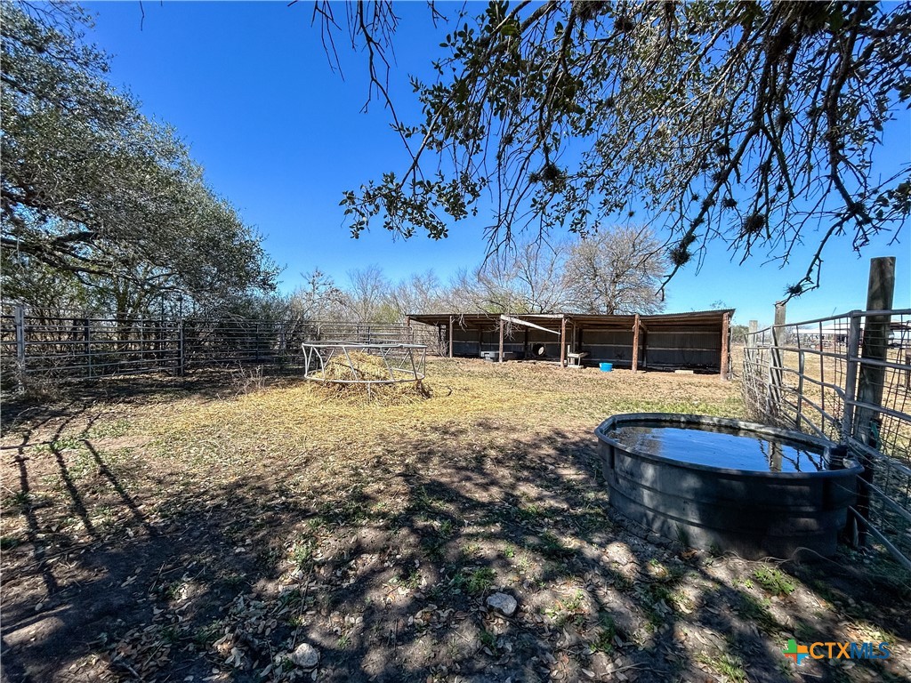 1174 Charco Road Beeville, TX 78102 - Photo 32 of 42