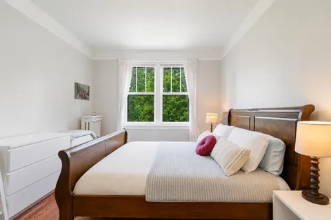 $239,000 | 5447 South E View Park, Unit 2, Chicago, IL 60615