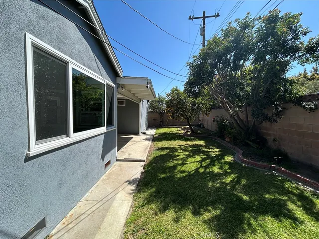 $4,300 | 22823 Date Avenue, Torrance, CA 90505