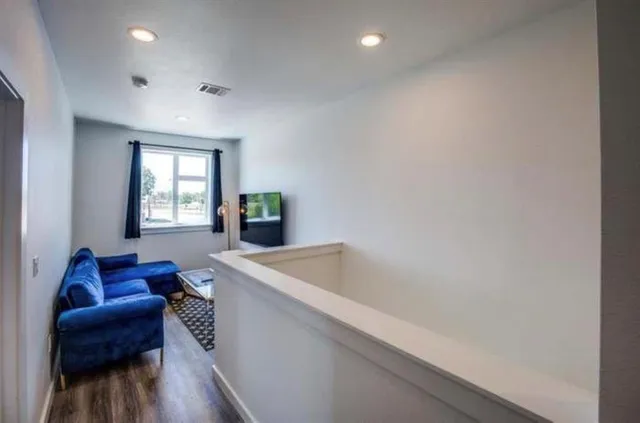 $3,000 | 10803 Mandalay Drive, Dallas, TX 75228