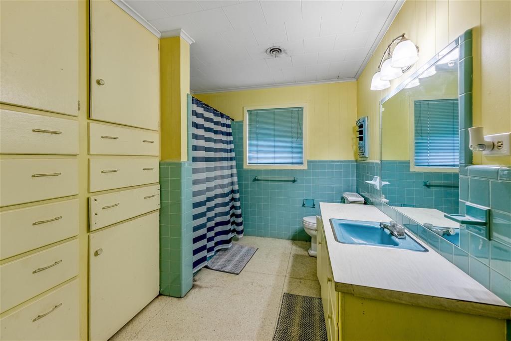 12447 Johnny Benoit Road, Unit 1 Welsh, LA 70591 - Photo 13 of 27