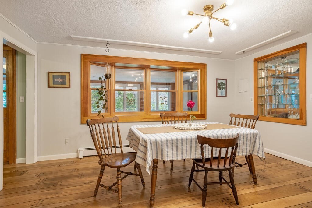 17 Ryan Road Gloucester, MA 01930 - Photo 7 of 32 Gallery Image 7