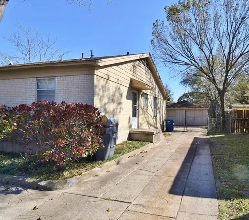 $1,695 | 10232 San Lorenzo Drive, Dallas, TX 75228