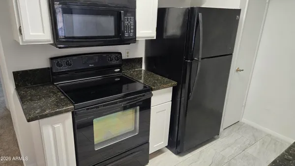 $265,000 | 4901 South Calle Los Cerros Drive, Unit 229, Tempe, AZ 85282