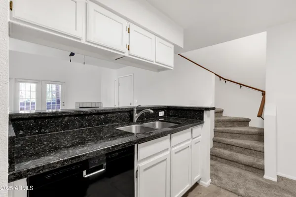 $265,000 | 4901 South Calle Los Cerros Drive, Unit 229, Tempe, AZ 85282