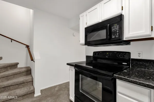 $265,000 | 4901 South Calle Los Cerros Drive, Unit 229, Tempe, AZ 85282