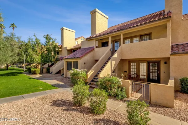 $265,000 | 4901 South Calle Los Cerros Drive, Unit 229, Tempe, AZ 85282