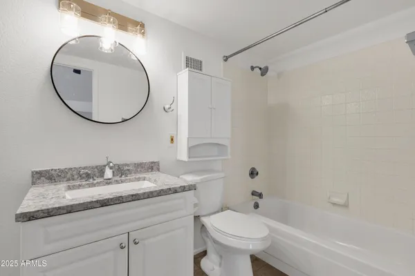 $265,000 | 4901 South Calle Los Cerros Drive, Unit 229, Tempe, AZ 85282