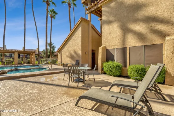 $265,000 | 4901 South Calle Los Cerros Drive, Unit 229, Tempe, AZ 85282