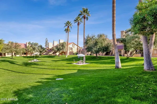 $265,000 | 4901 South Calle Los Cerros Drive, Unit 229, Tempe, AZ 85282