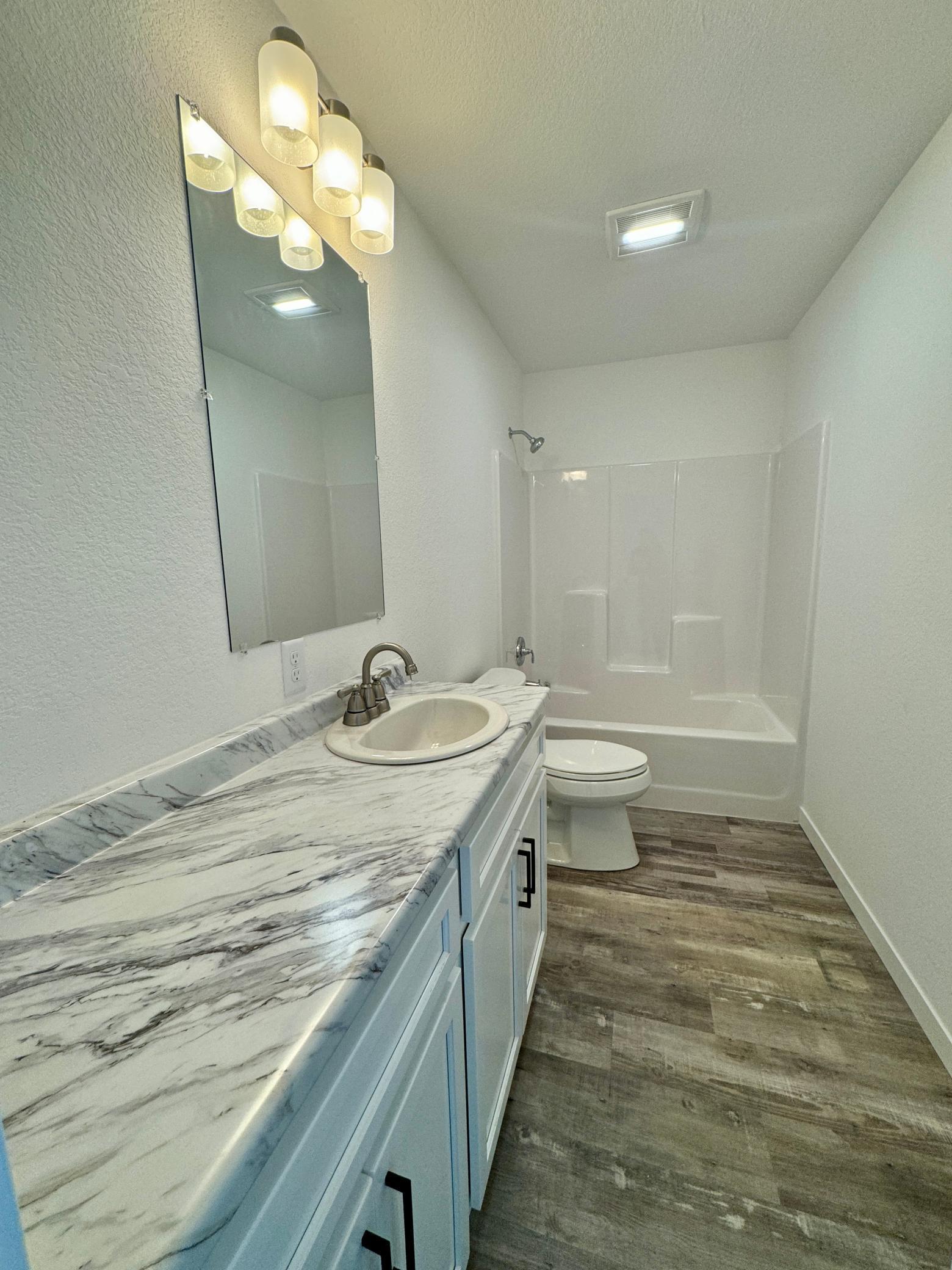 516 Garfield Street Southeast Warroad, MN 56763 - Photo 19 of 26