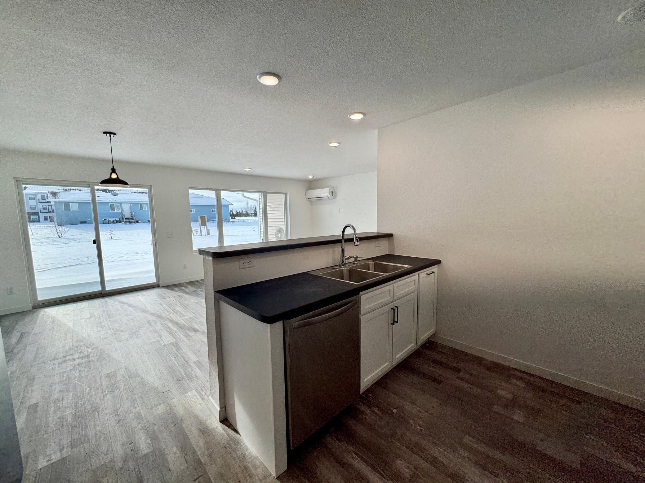 516 Garfield Street Southeast Warroad, MN 56763 - Photo 7 of 26