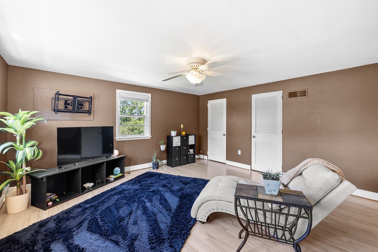 910 North 13th Street Wausau, WI 54403 - Photo 38 of 58