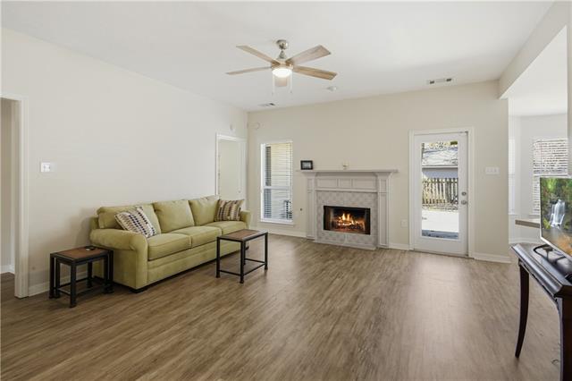 2086 Dupre Street Mandeville, LA 70448 - Photo 2 of 14