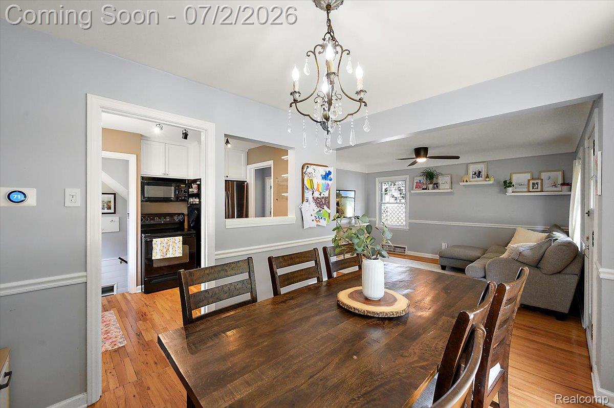 1706 Princeton Road Berkley, MI 48072 - Photo 12 of 49 Dining area