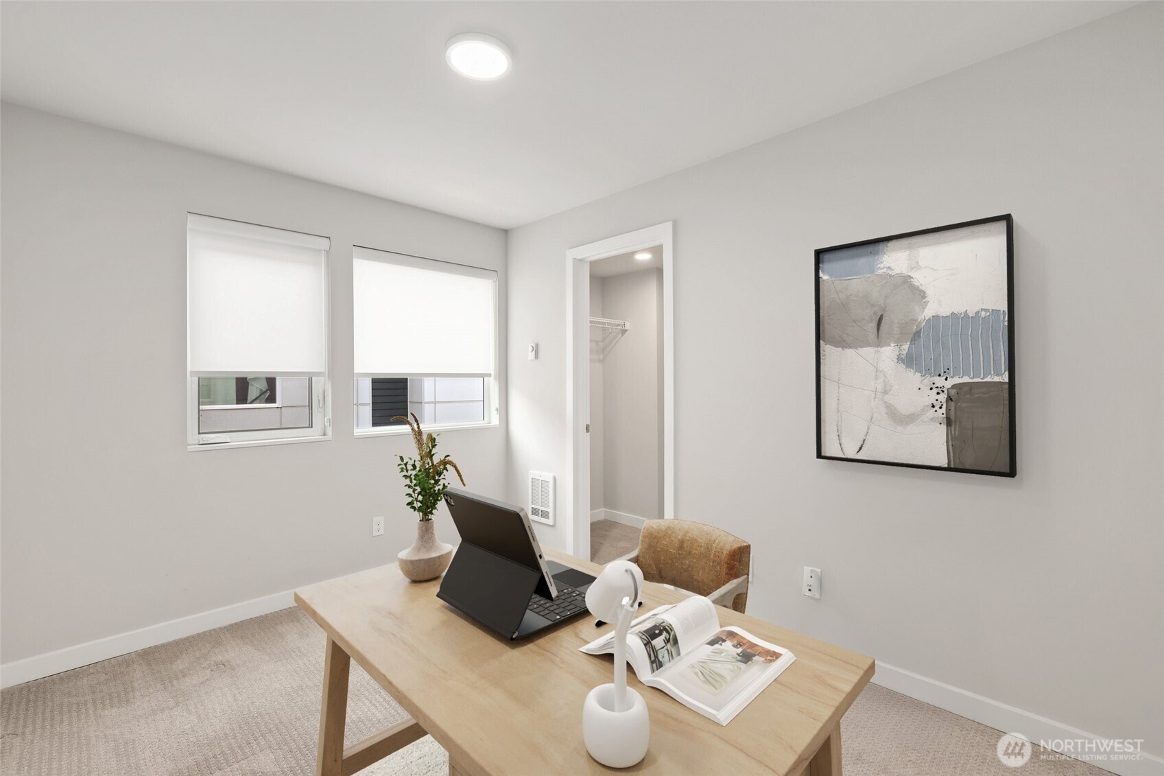 12522 15th Avenue Northeast, Unit B Seattle, WA 98125 - Photo 15 of 40 a living room with furniture and window