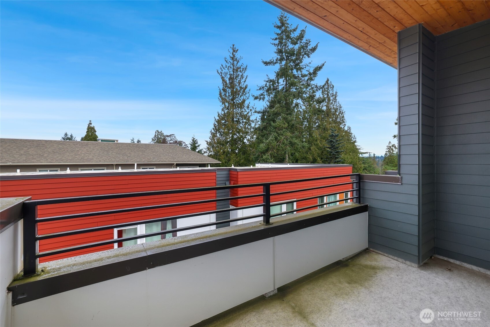 12522 15th Avenue Northeast, Unit B Seattle, WA 98125 - Photo 23 of 40 a view of a bench in the roof deck