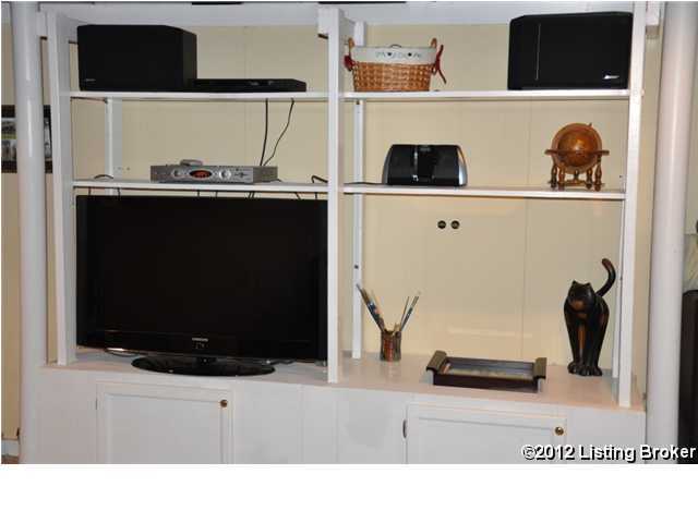213 Bramton Road Louisville, KY 40207 - Photo 17 of 24 Additional Photo