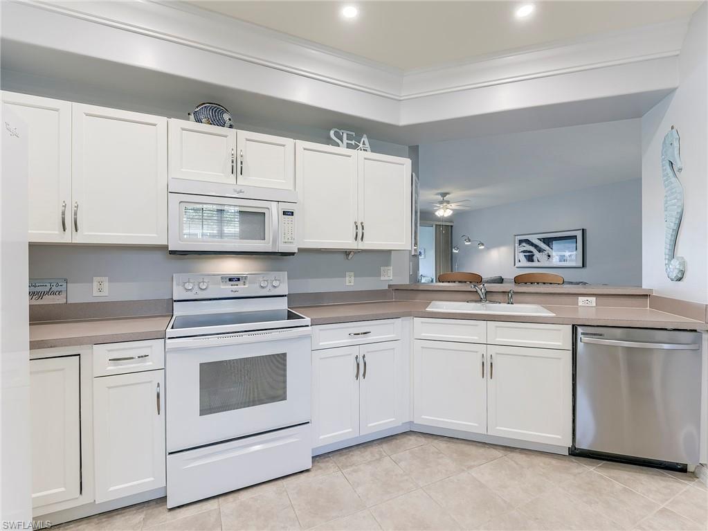 9241 Spring Run Boulevard, Unit 2206 Estero, FL 34135 - Photo 19 of 35